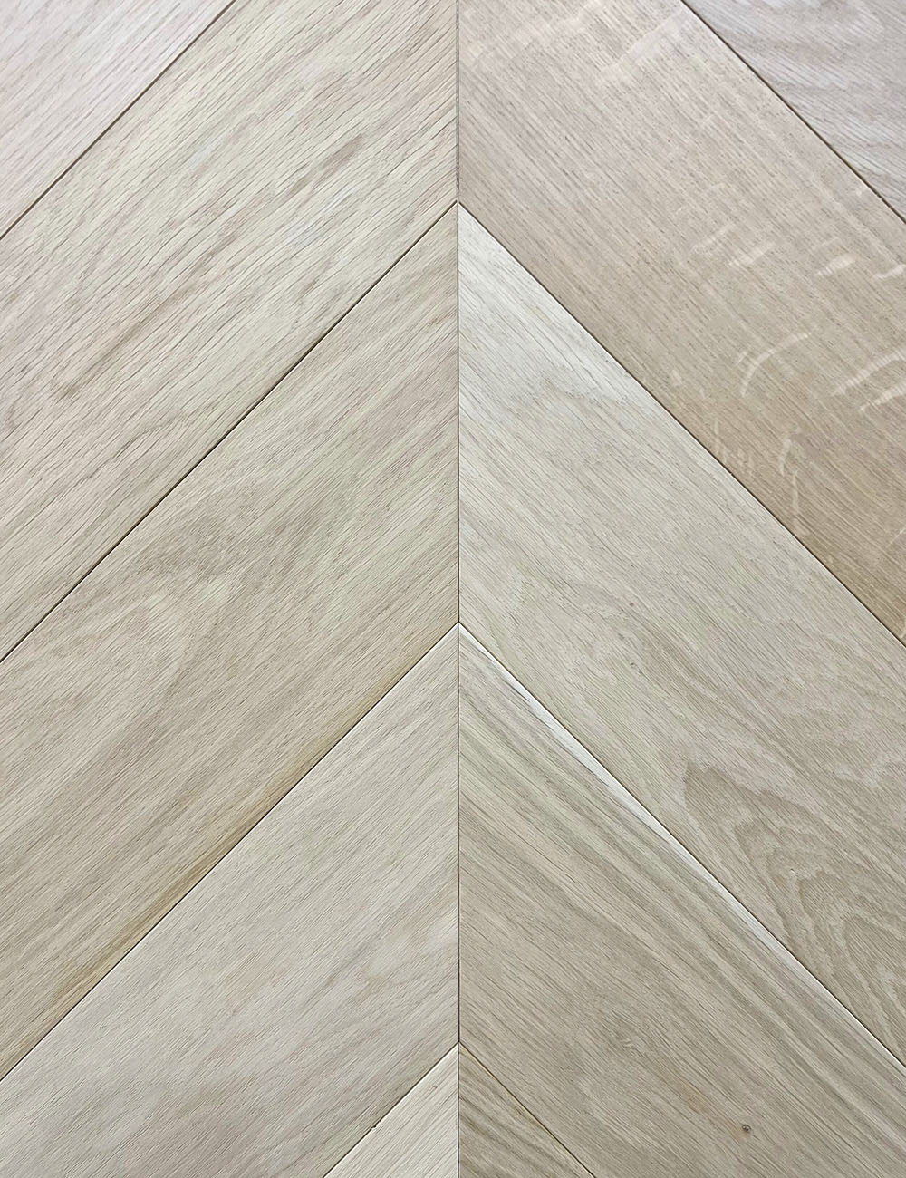raw chevron parquetry for timber flooring